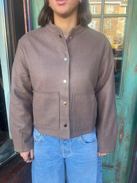 Felt Bomber Hem & Thread