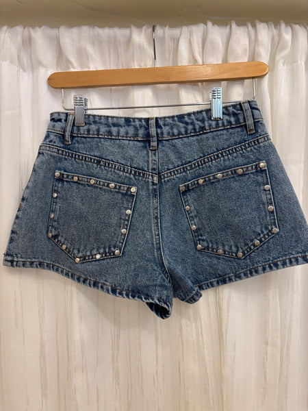 Studded Blues Shorts Le Lis